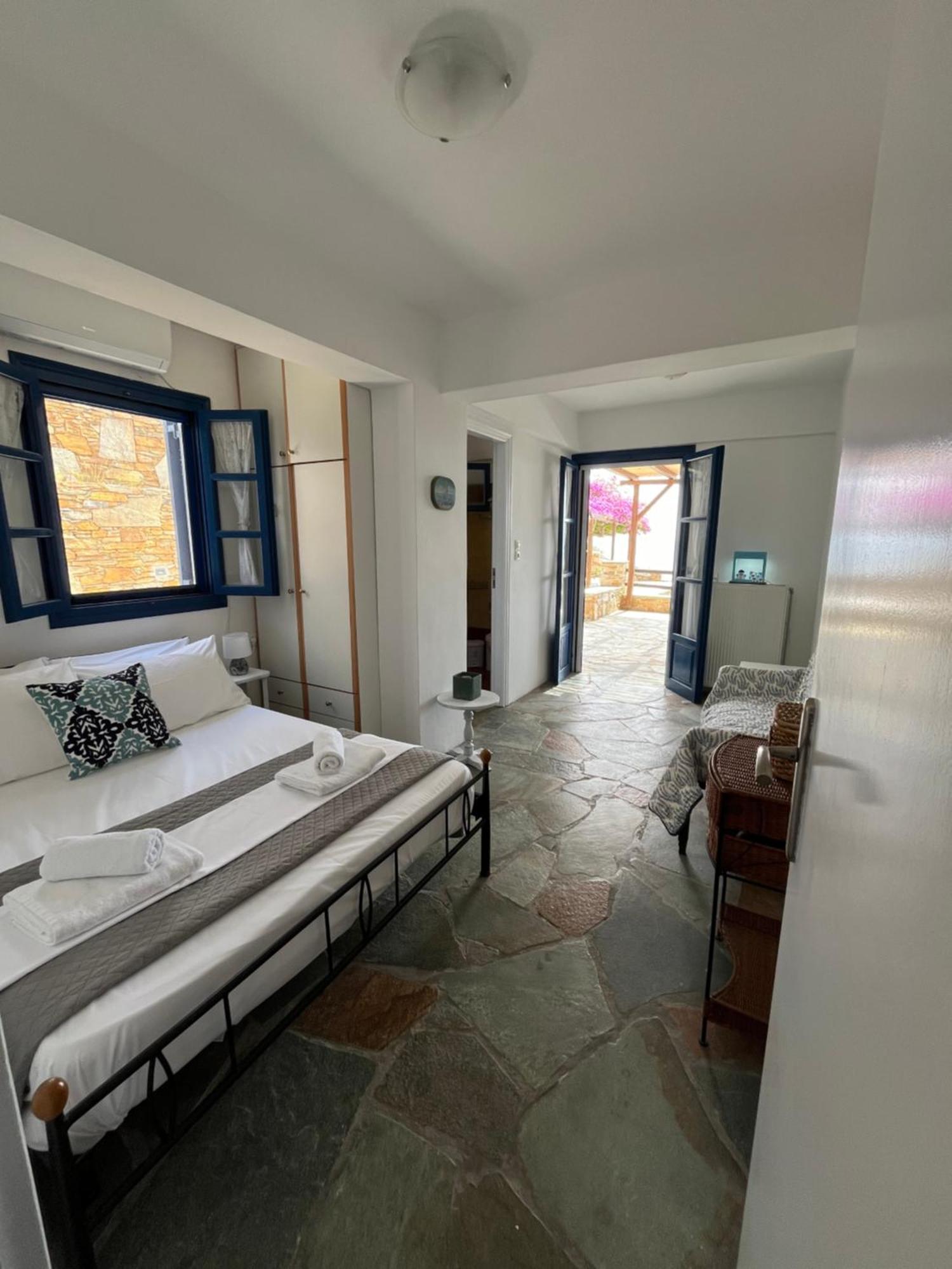 Serensea Bliss, Naousa, Kíthnos