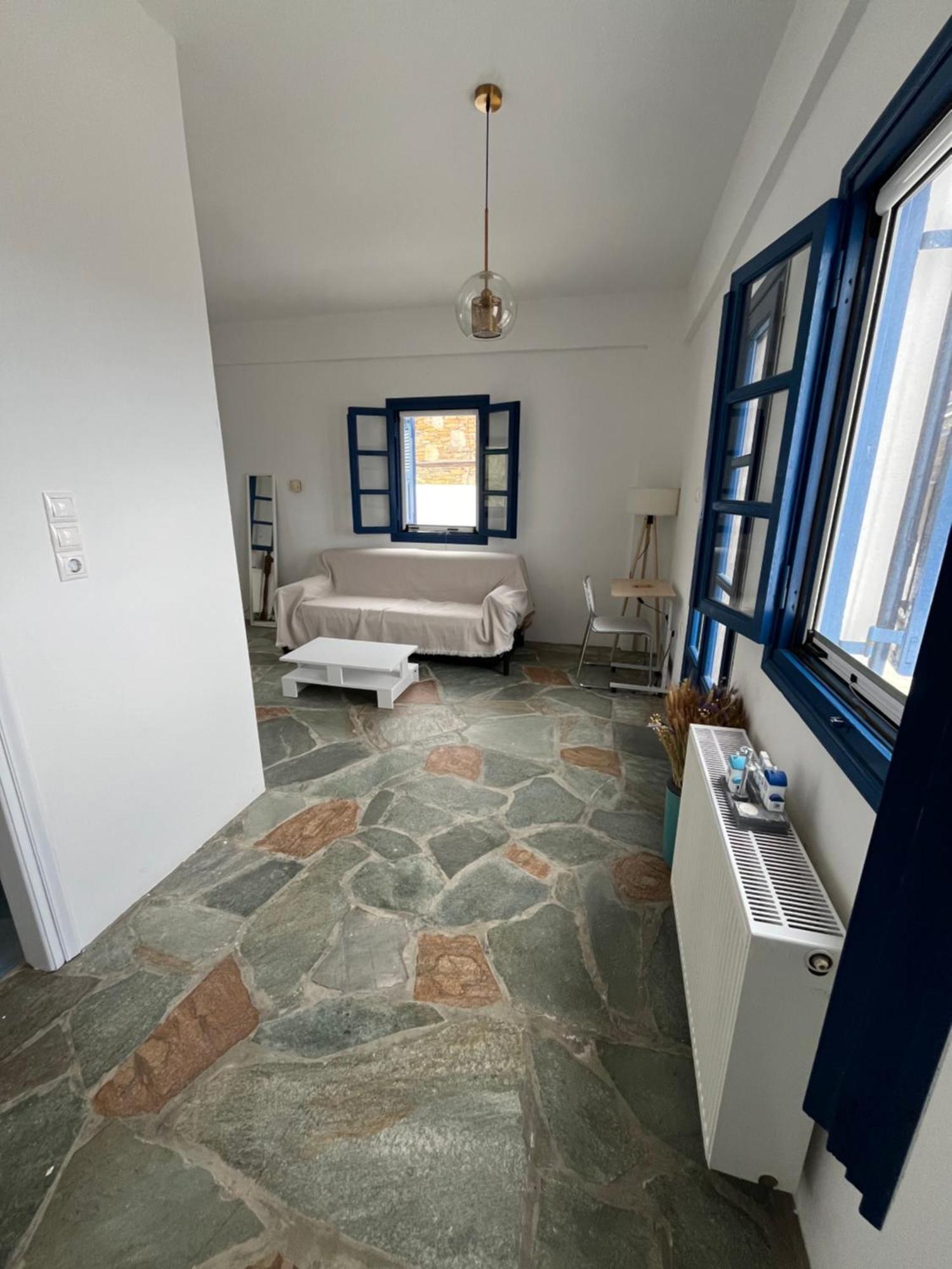Serensea Bliss, Naousa, *